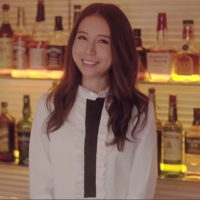 May J.UXEBOX Bar